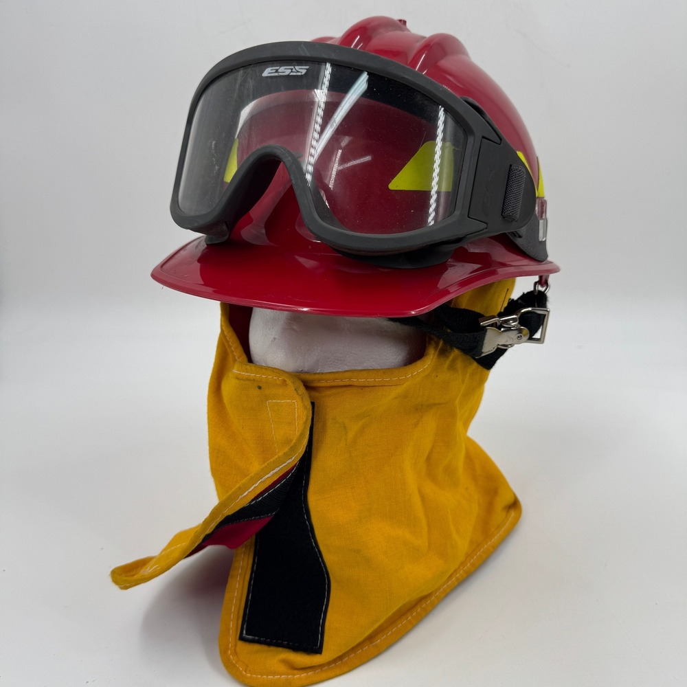 Bullard Wildland Fire Helmet Adjustable Red ESS Goggles Neck Shroud NFPA 1977